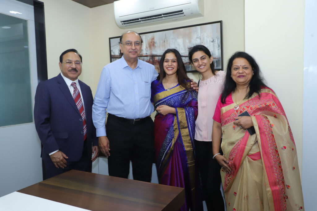 dr rajendra toprani hcg aastha